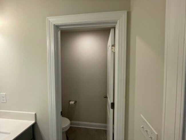 Building Photo - 4506 Skywood Ln