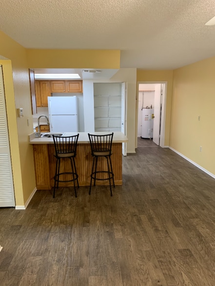 Building Photo - 42 Carla Ct