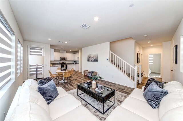 Building Photo - 16050 Aventurine Ln