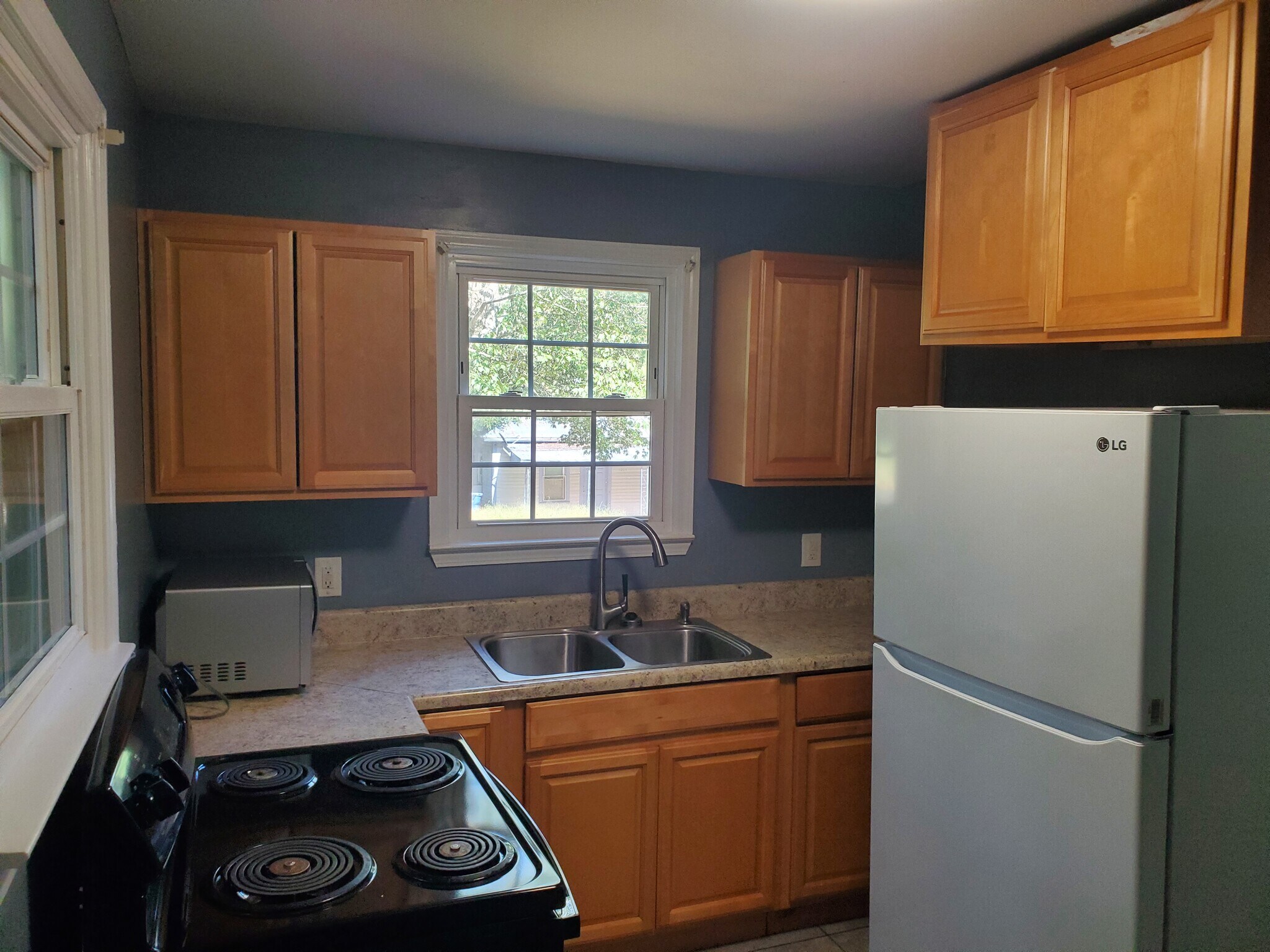 Kitchen - 1205 Tribble St