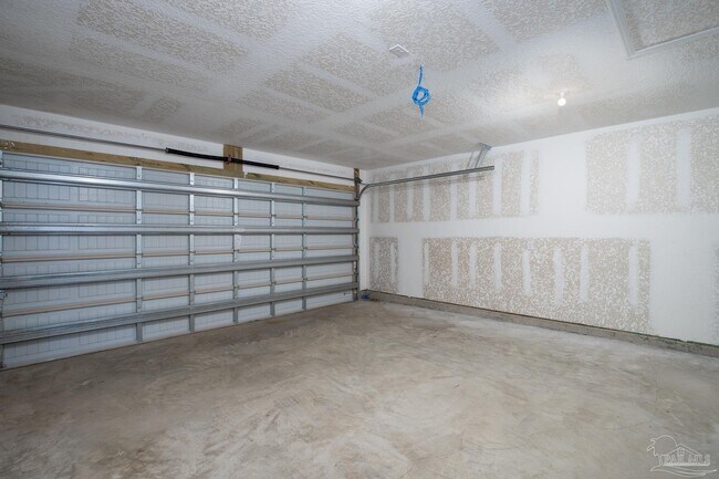 Building Photo - 4375 Thistle Pine Ct