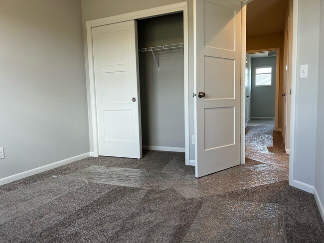 Building Photo - 2407 Wildcat Dr