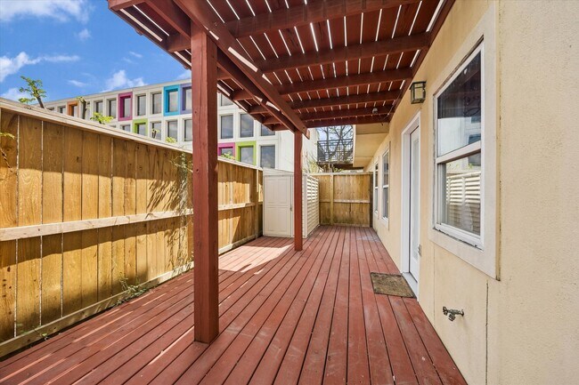 Building Photo - 4011 Garrott St