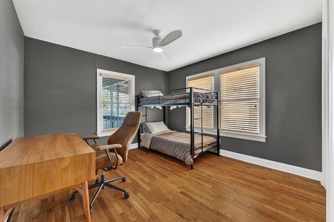 Building Photo - 609 Fletcher St