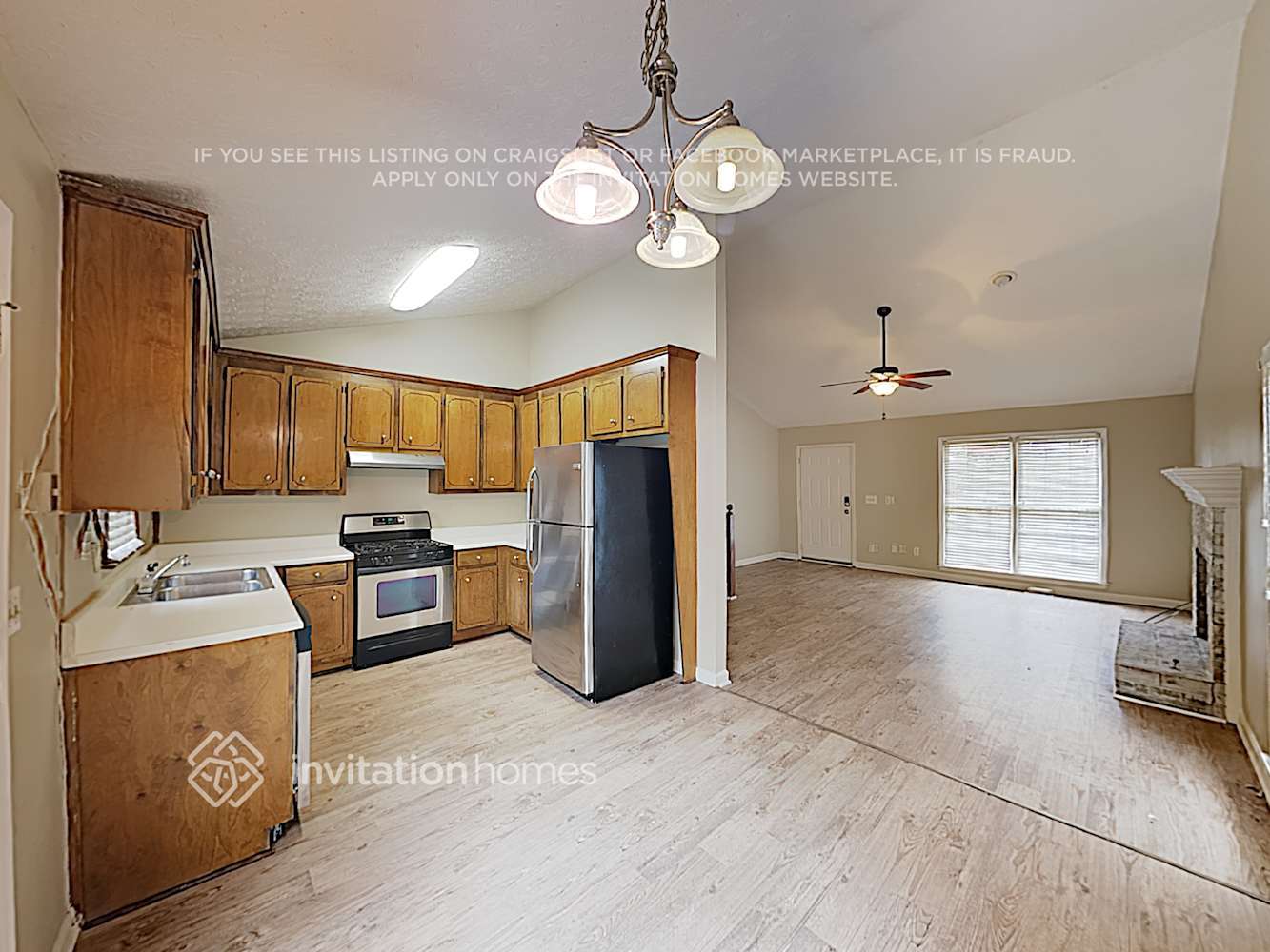 Building Photo - 4861 Willow St