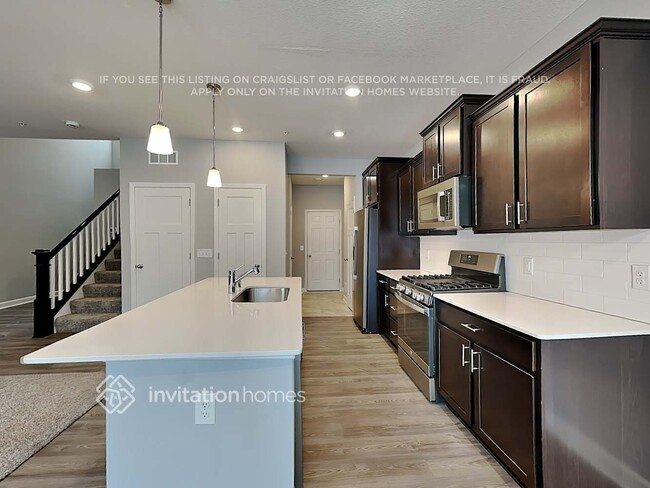 Building Photo - 6439 Inspire Cir S