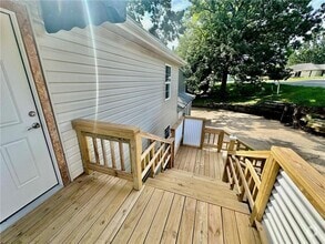 Building Photo - 14902 Dutchmans Dr