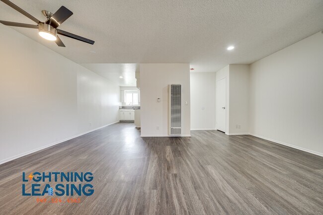 Building Photo - 5123 Klump Ave