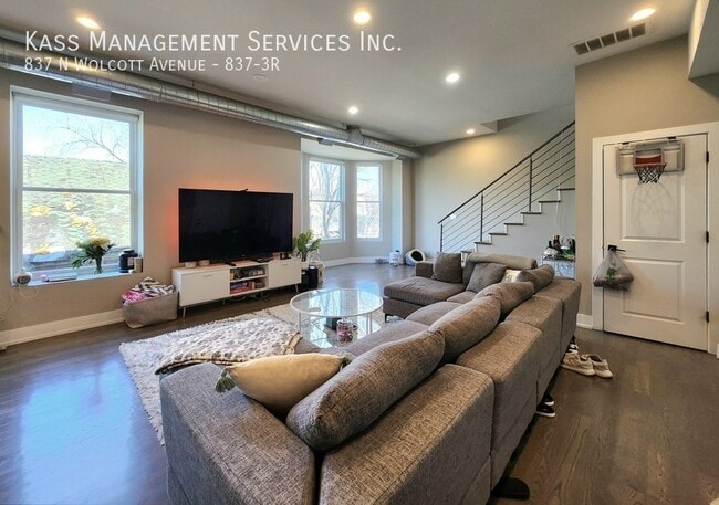 Building Photo - 837 N Wolcott Ave