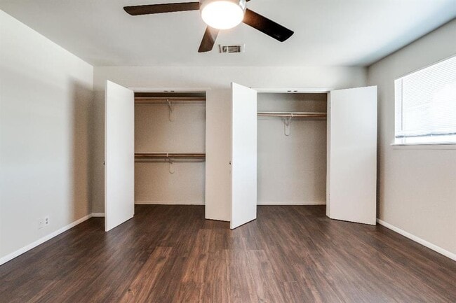 Building Photo - 9777 Hefner Village Blvd