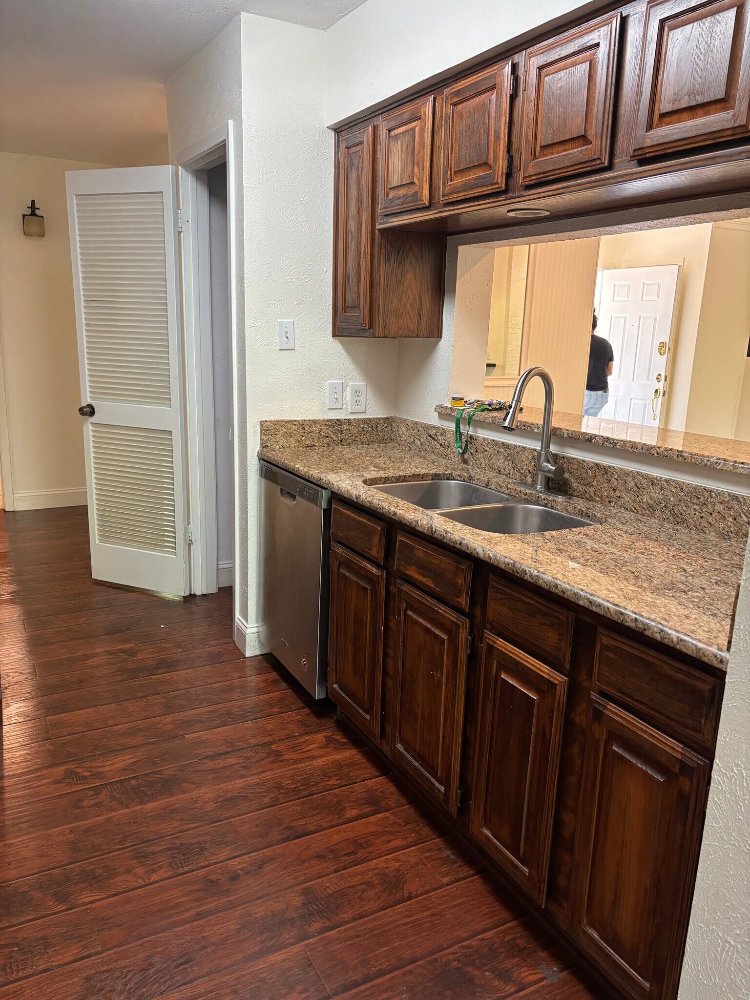 Building Photo - 1207 Quail Valley Ln