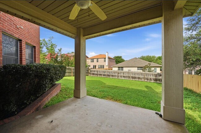 Building Photo - 11140 Currin Ln
