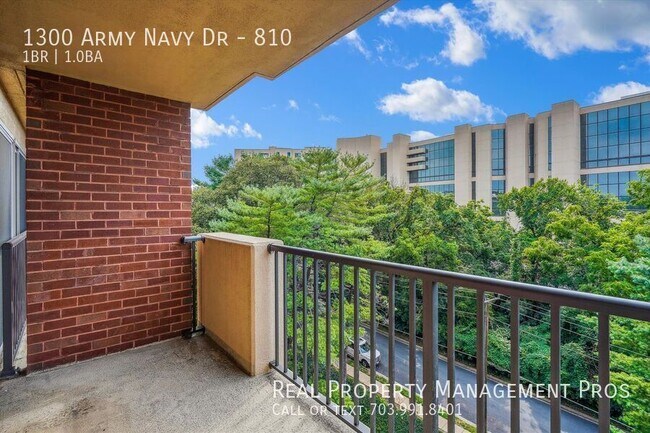 Building Photo - 1300 Army Navy Dr