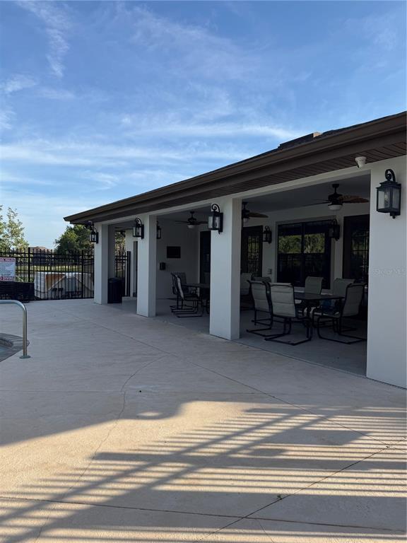 Building Photo - 1365 Evergreen Park Cir