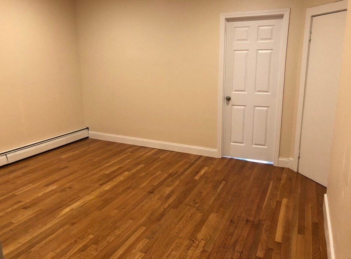 Building Photo - 883 Harrison Ave