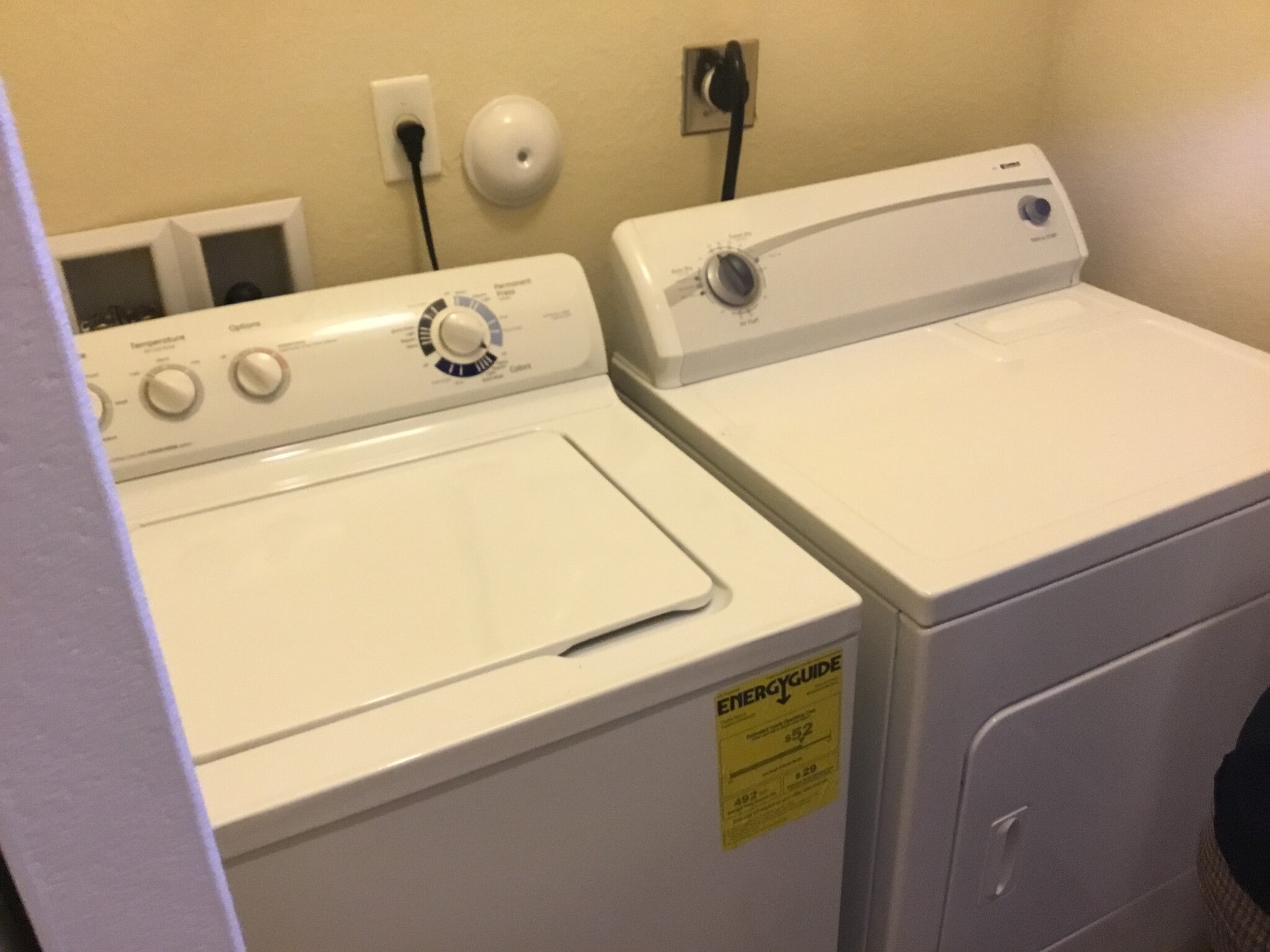 2023 photos as reference - 3370 W 90th St