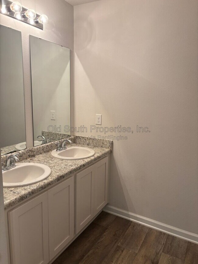 Building Photo - 969 Jacobs Way