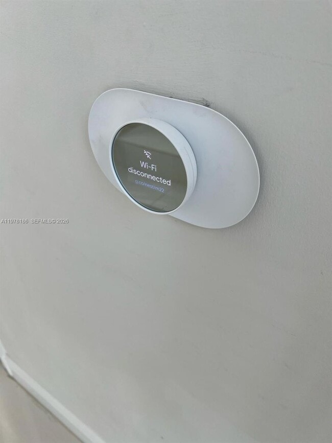 Building Photo - 1650 Brickell Ave