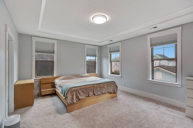 Building Photo - Nexton