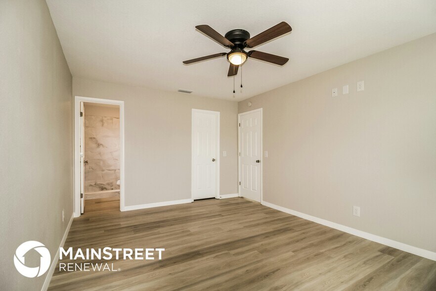 Building Photo - 3210 Shingler Terrace