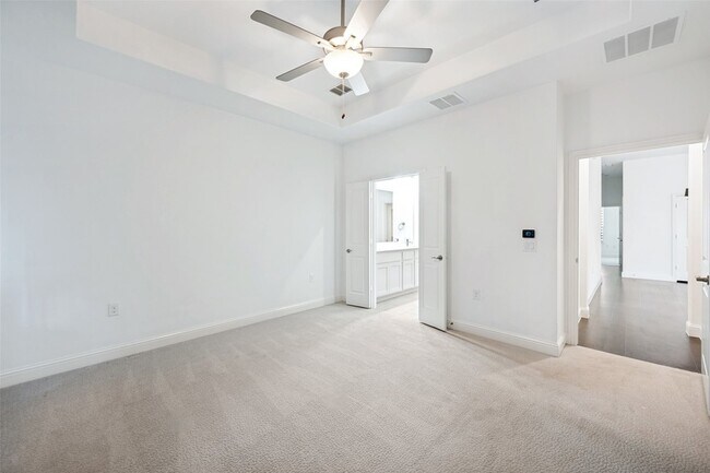 Building Photo - 4565 Stone Valley Trl