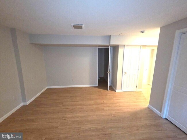Building Photo - 20626 Highland Hall Dr