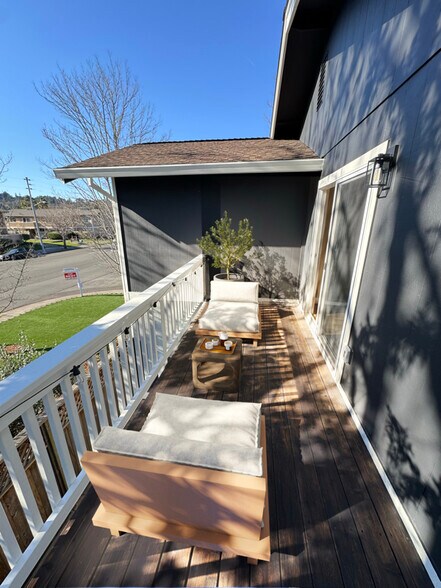 Building Photo - 2304 Maher Dr