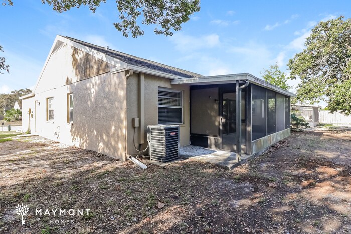 Building Photo - 8431 Duval Dr