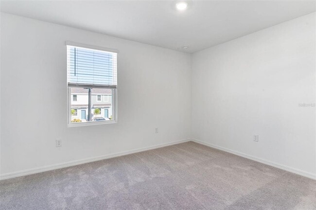 Building Photo - 2987 Skyline Lp