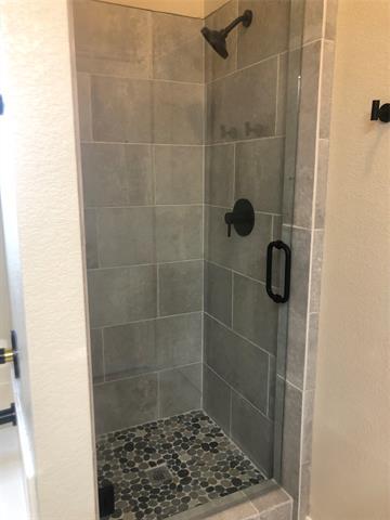 Building Photo - 812 Sierra Cir