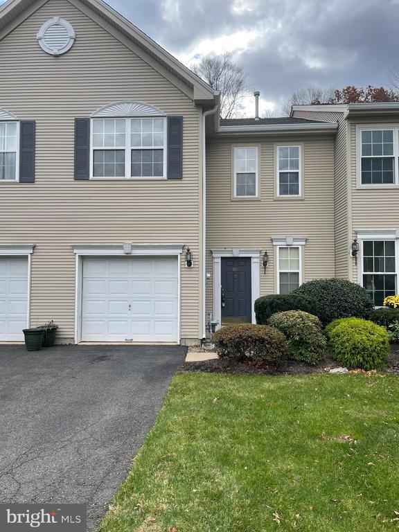 Building Photo - 107 Warwick Rd