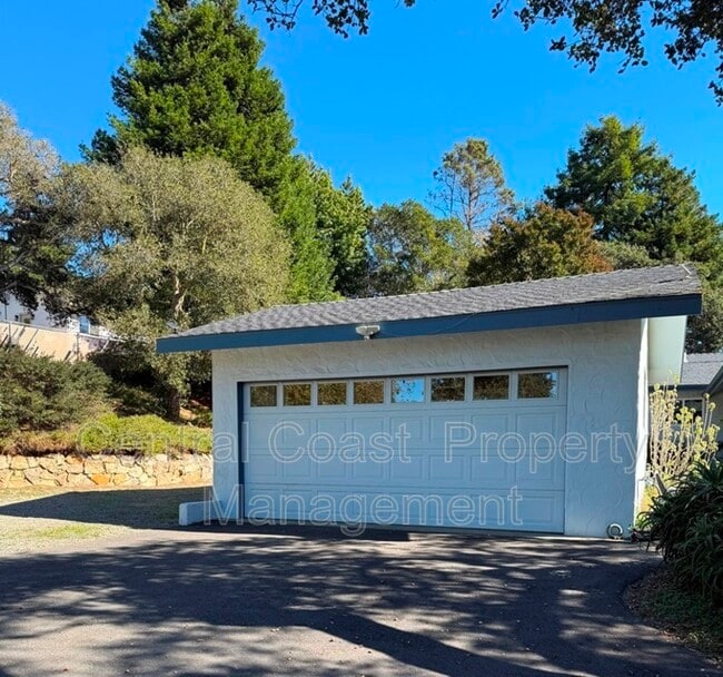 Building Photo - 17959 Berta Canyon Rd