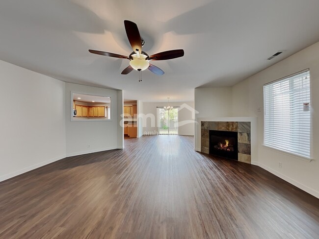 Building Photo - 17924 97th Ln E