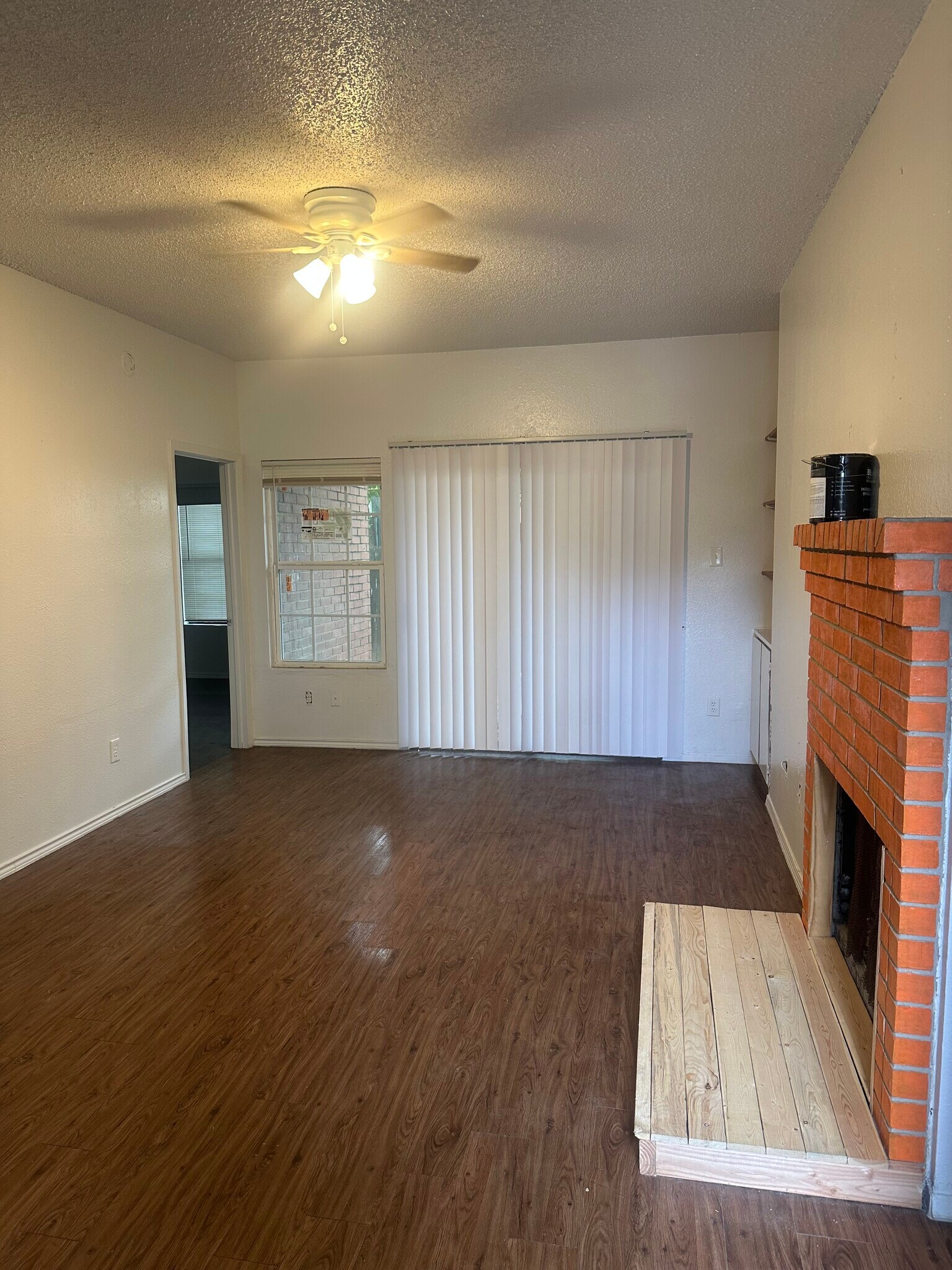 Building Photo - 9504 Kempler Dr