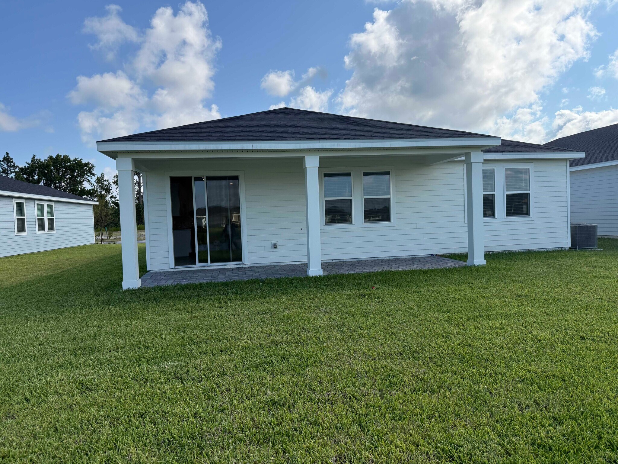 Building Photo - 74 Tequesta Ct