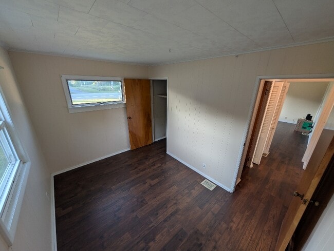 Building Photo - 27528 State Rte 3