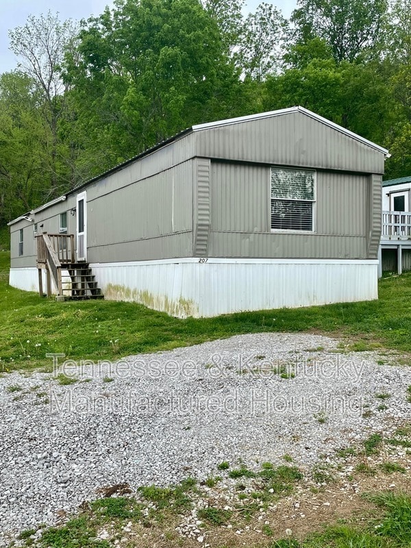 Building Photo - 207 Cumberland Ln