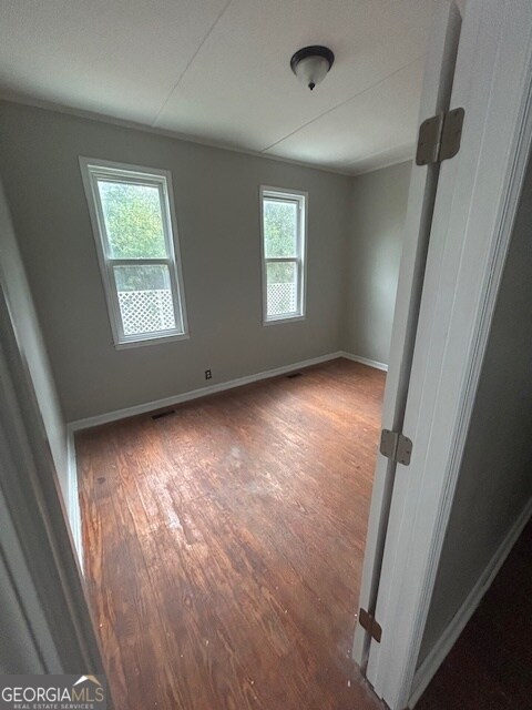 Building Photo - 270 S Myrtle Ave