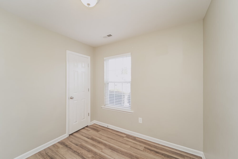 Building Photo - 4621 Bomar Dr