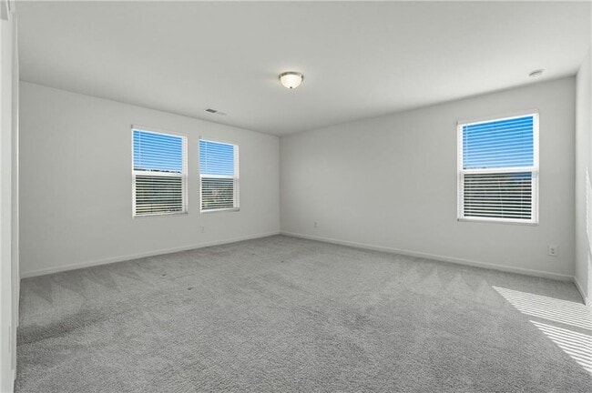 Building Photo - 166 Verona Dr NW