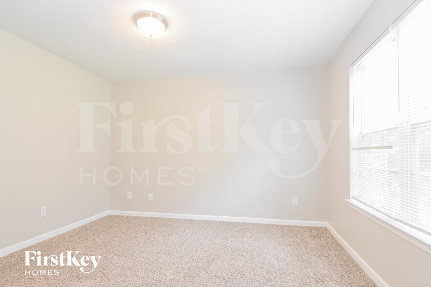 Building Photo - 11035 Shannon Cir