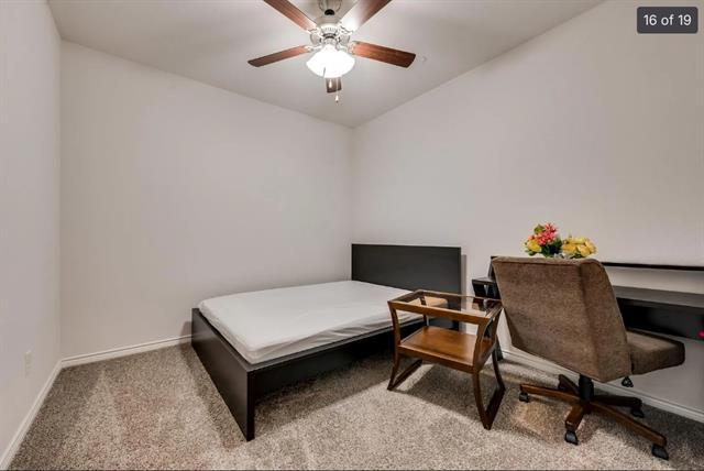 Building Photo - 2405 Siskiyou St