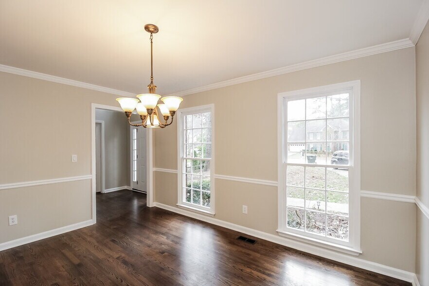 Building Photo - 2308 October Ct