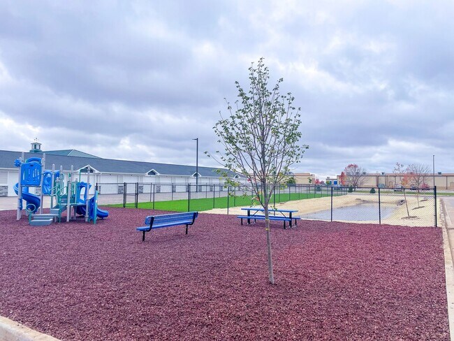 Building Photo - 1 Bedroom 1 Bathroom Apartment - Built in 2023 - New Richmond, WI ?Limited-Time Offer: FREE Appli...