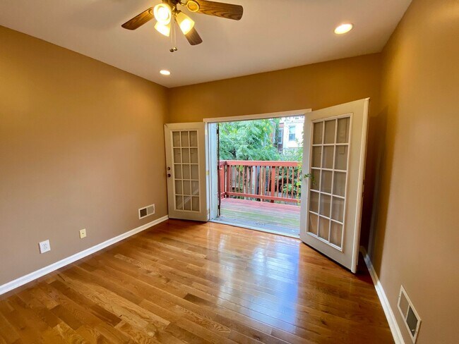 Building Photo - Charming 2 Bedroom/2 Bathroom Townhome in Harwood, Baltimore, MD!
