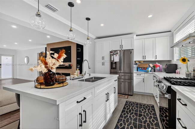 Building Photo - 1510 NW 176th Terrace