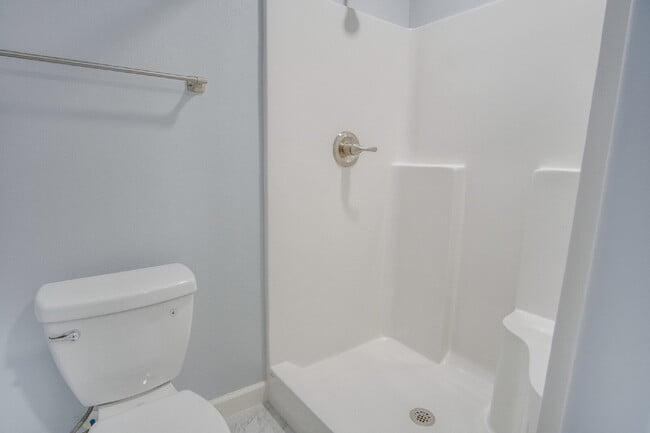 Building Photo - Updated 2BR/2BA Home Near Cordova Mall – Modern Updates & Convenient Location