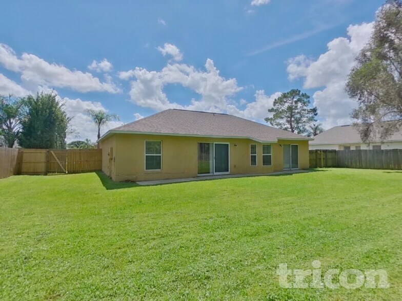 Building Photo - 20639 Macon Pkwy