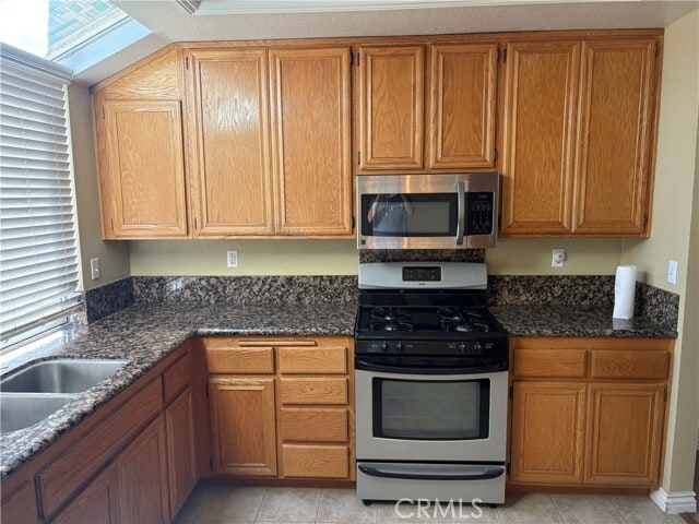 Building Photo - 16010 Ranch Ln