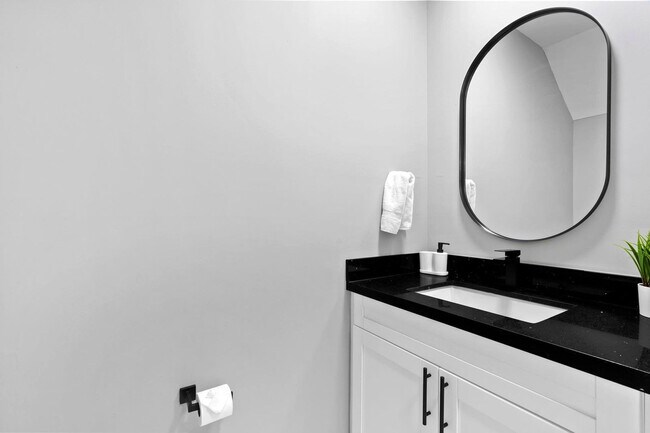 Building Photo - 1540 NW 46th St